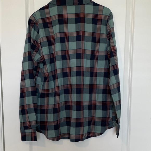 Patagonia Plaid Button-Down Shirt - Picture 2 of 5